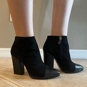Tory Burch Rivington Suede Bootie/ankle boots -size 9 black